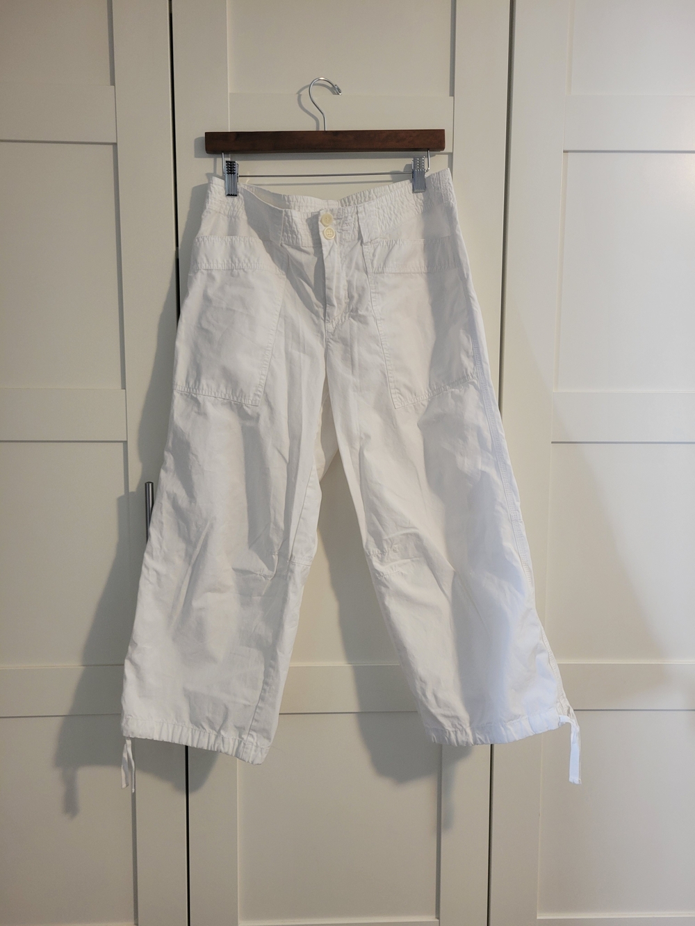 Liz Claiborne White Cropped Cotton Wide-Leg Cargo Pants